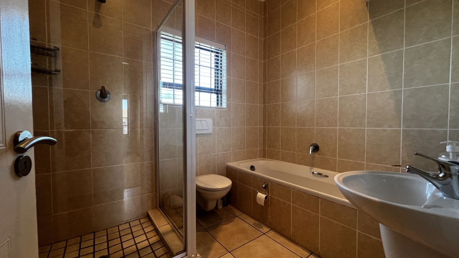 2 Bedroom Property for Sale in Big Bay Western Cape